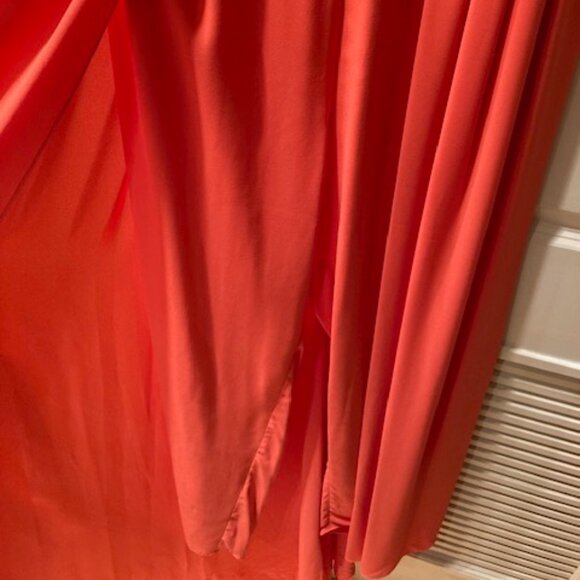 Halston Jumpsuit with train - Picture 3 of 8